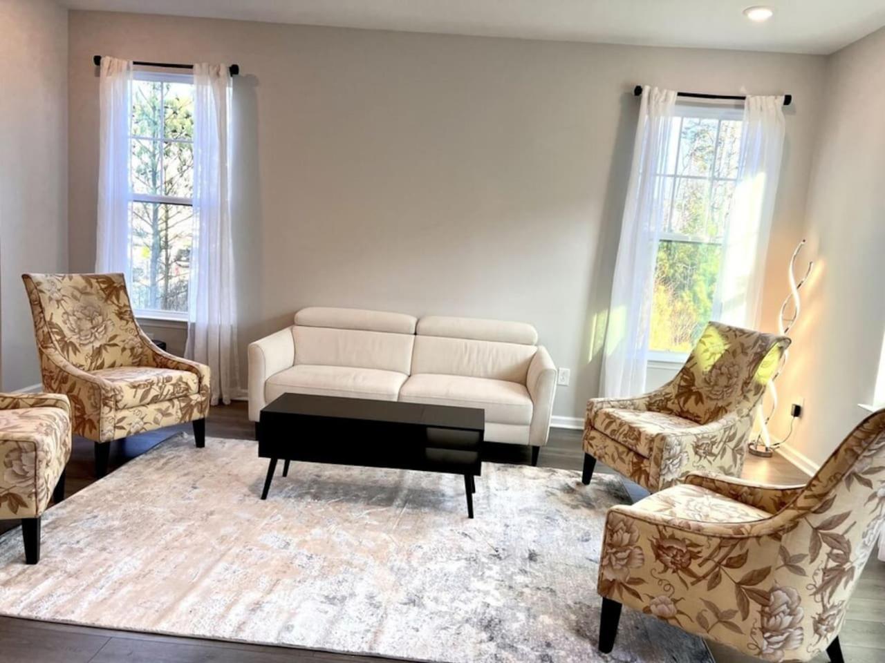 The Villas Buckingham 10 Mins To Rdu Airport Duke Downtown Дърам Екстериор снимка