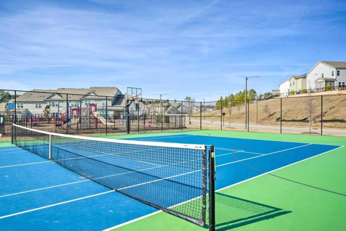 The Villas Buckingham 10 Mins To Rdu Airport Duke Downtown Дърам Екстериор снимка