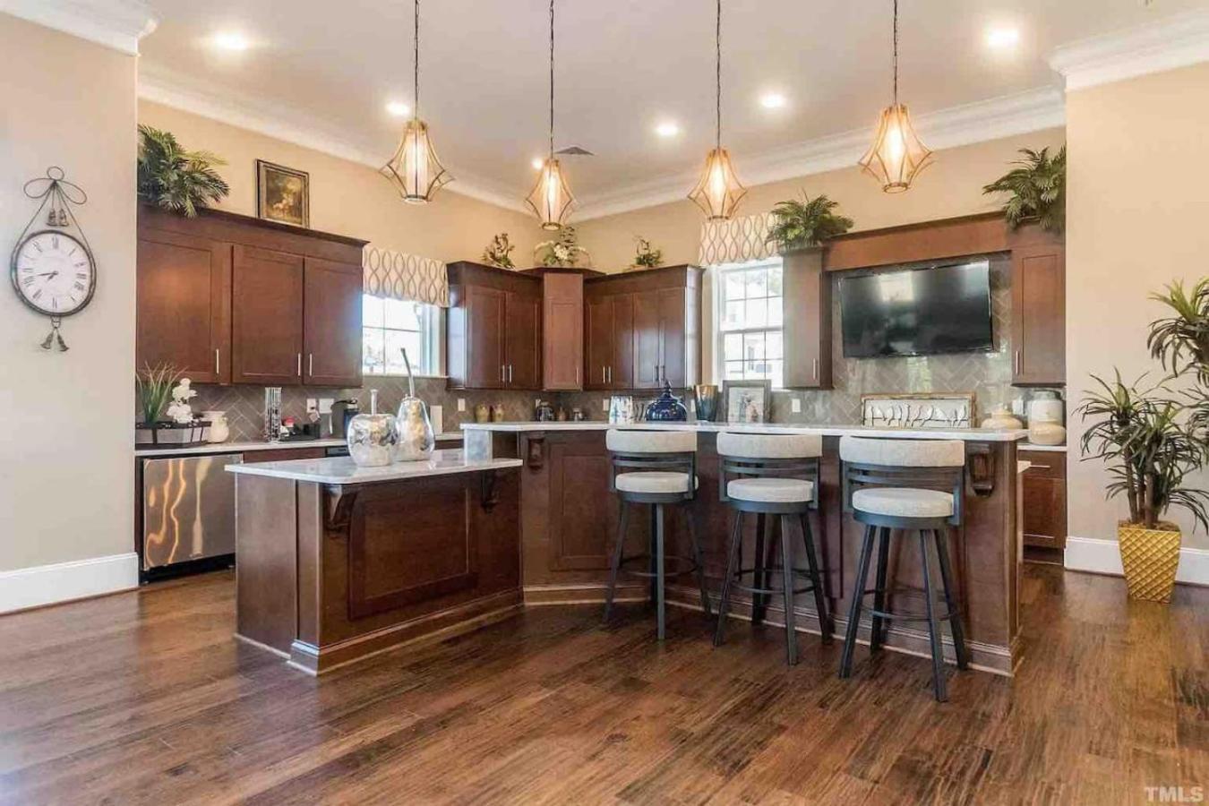 The Villas Buckingham 10 Mins To Rdu Airport Duke Downtown Дърам Екстериор снимка