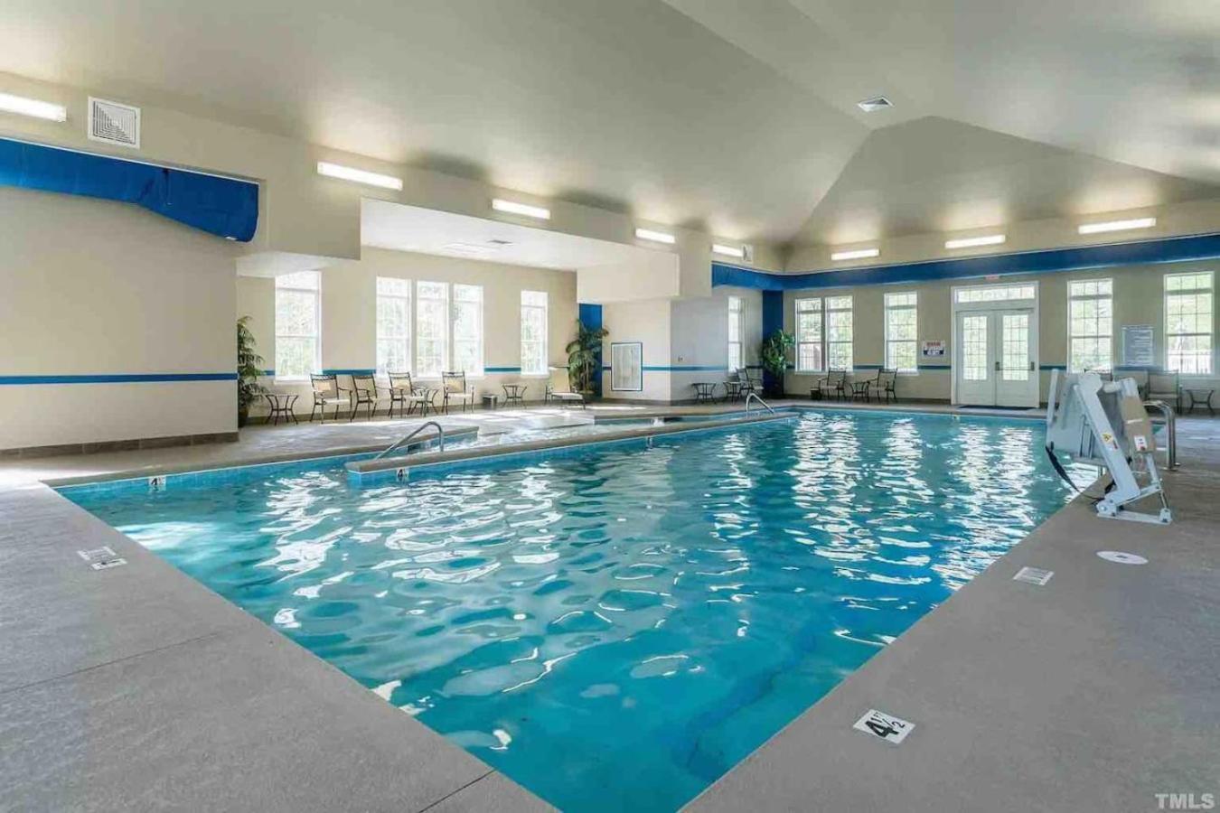 The Villas Buckingham 10 Mins To Rdu Airport Duke Downtown Дърам Екстериор снимка