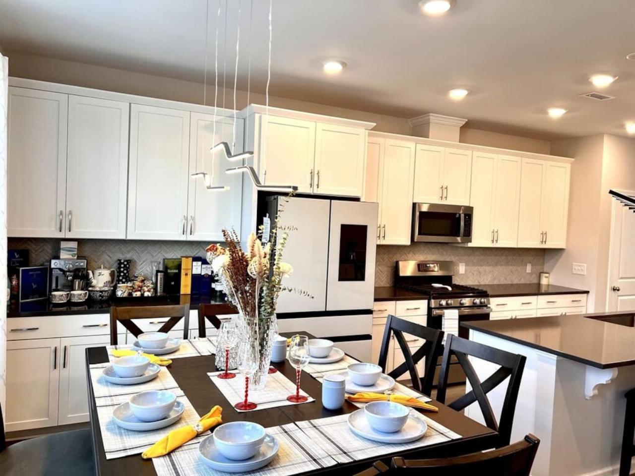 The Villas Buckingham 10 Mins To Rdu Airport Duke Downtown Дърам Екстериор снимка