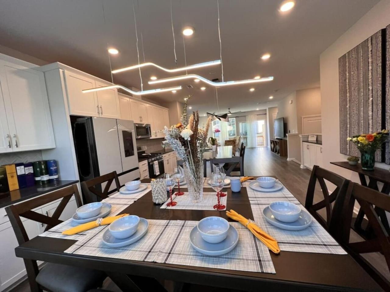 The Villas Buckingham 10 Mins To Rdu Airport Duke Downtown Дърам Екстериор снимка